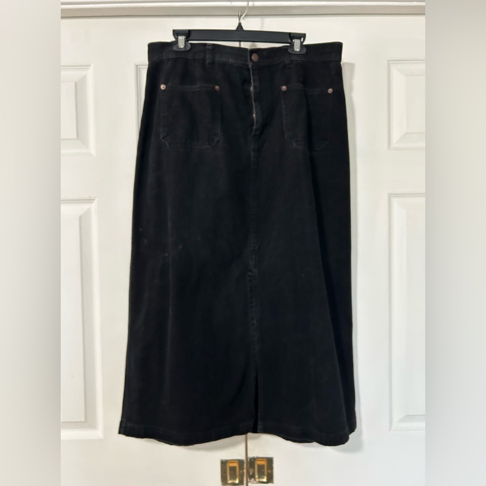 Skirt Bill bass woman’s jeans size 18w black denim long